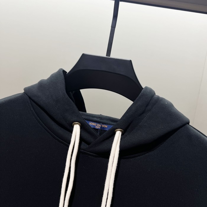 Louis Vuitton Sweatshirts 051