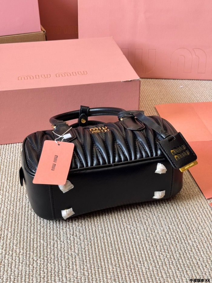 Miu Miu Handbag 011 DB502 20cm