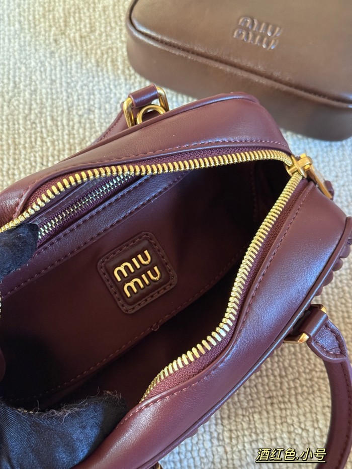 Miu Miu Handbag 012 DB552562 22-28.5cm