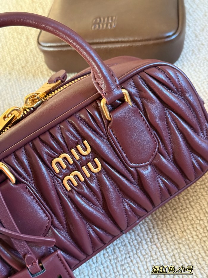 Miu Miu Handbag 012 DB552562 22-28.5cm