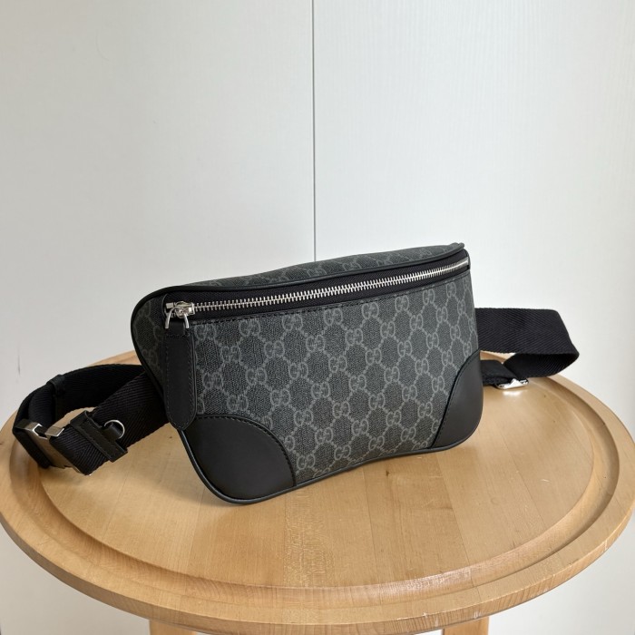 Gucci Emblem Belt Bag 821162 LM011 28cm