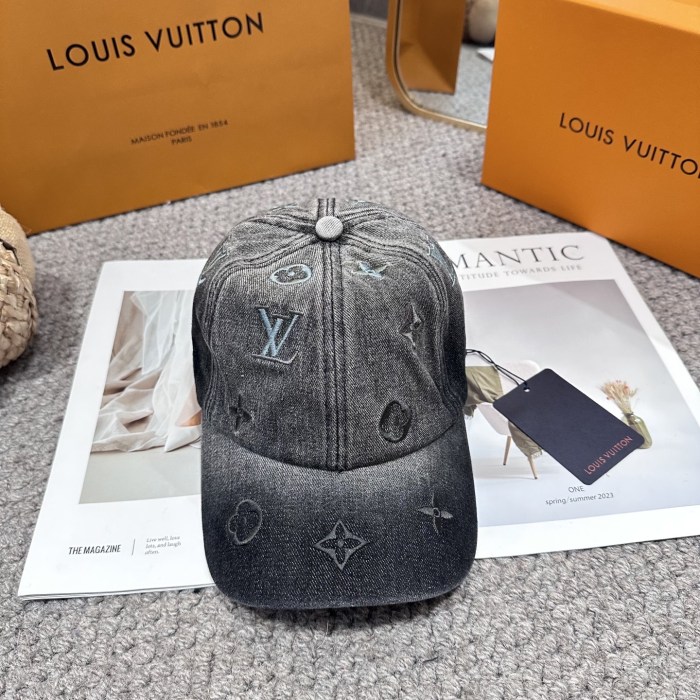 LV Hats & Caps