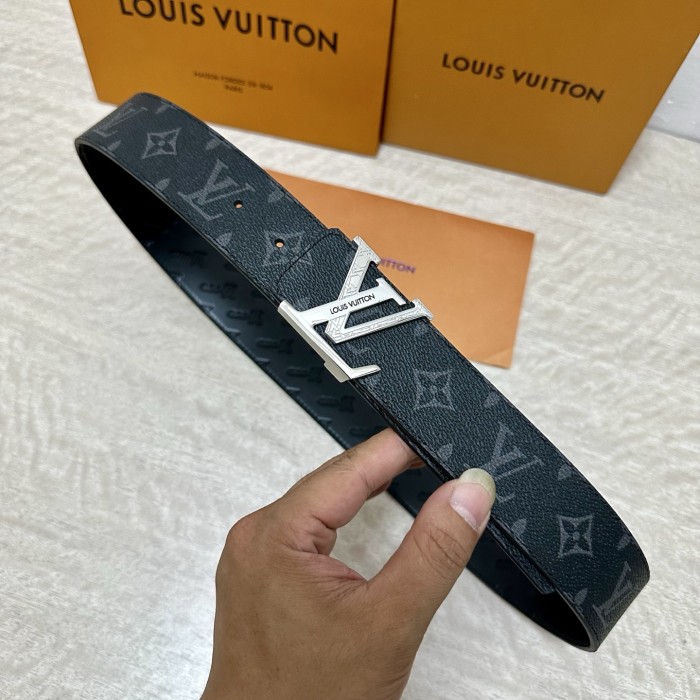 LV Belt 044 4cm