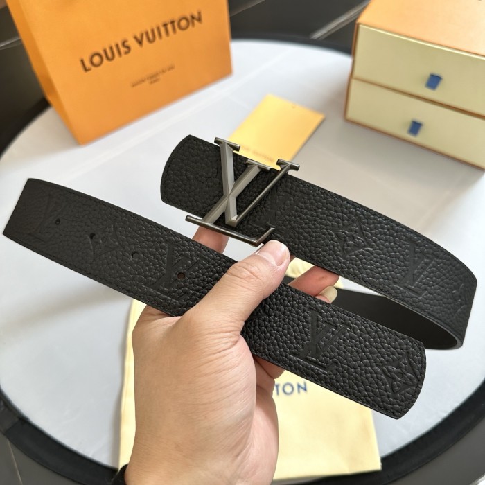 LV Belt 049 4cm