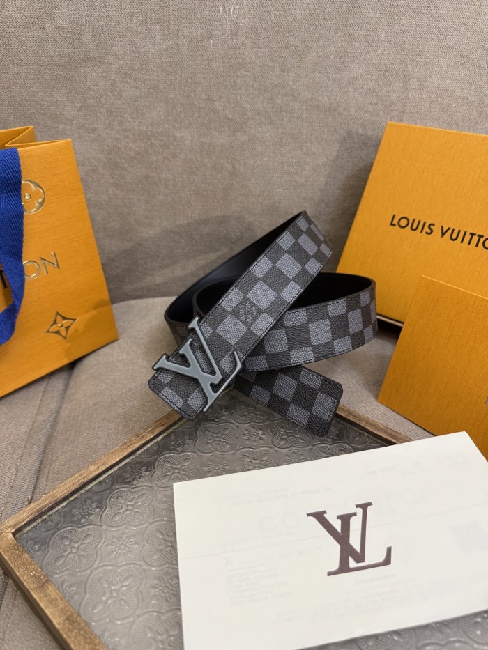 LV Belt 053 4cm