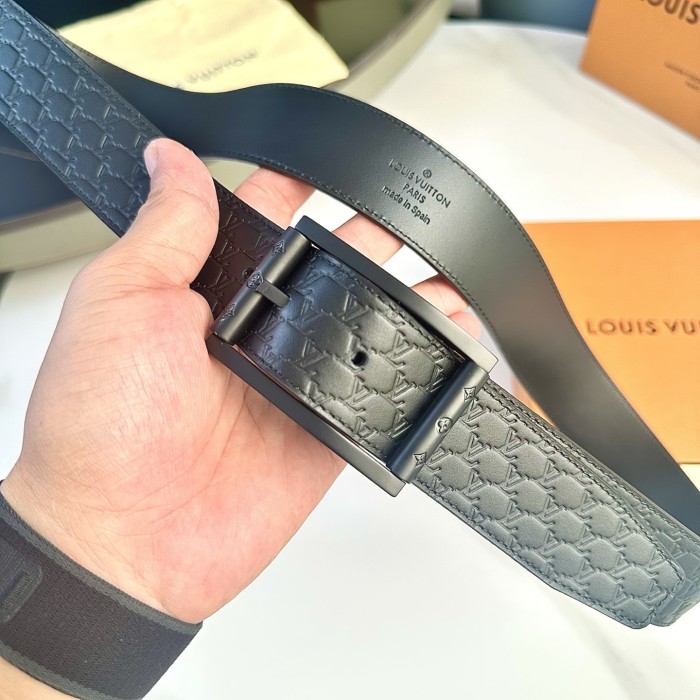 LV Belt 042 3.5cm