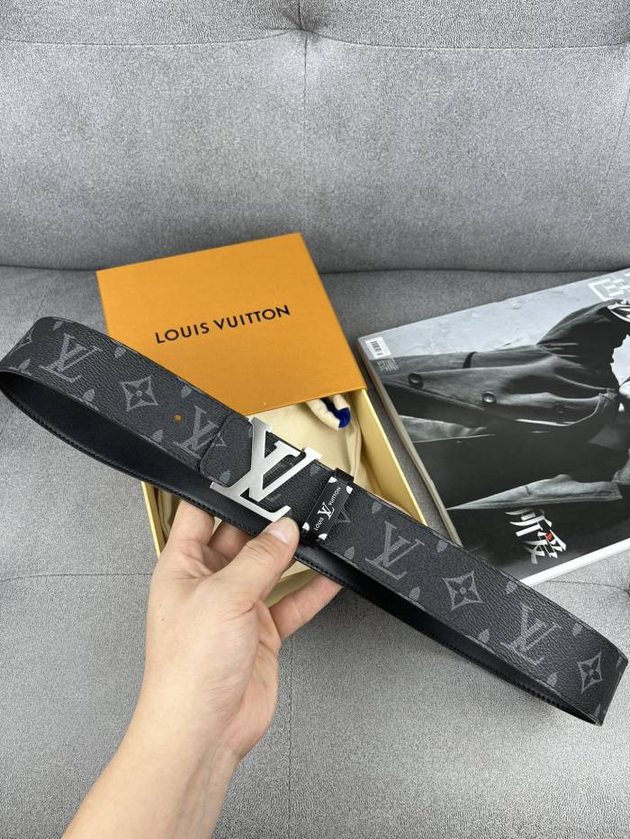 LV Belt 054 4cm