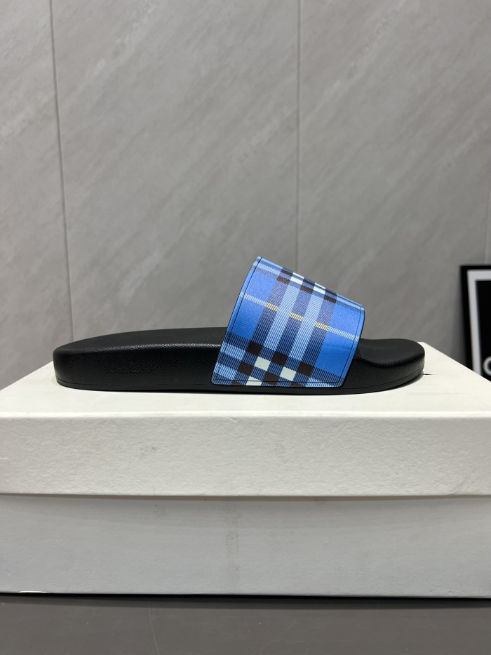 Burberry shoes 009 HL061