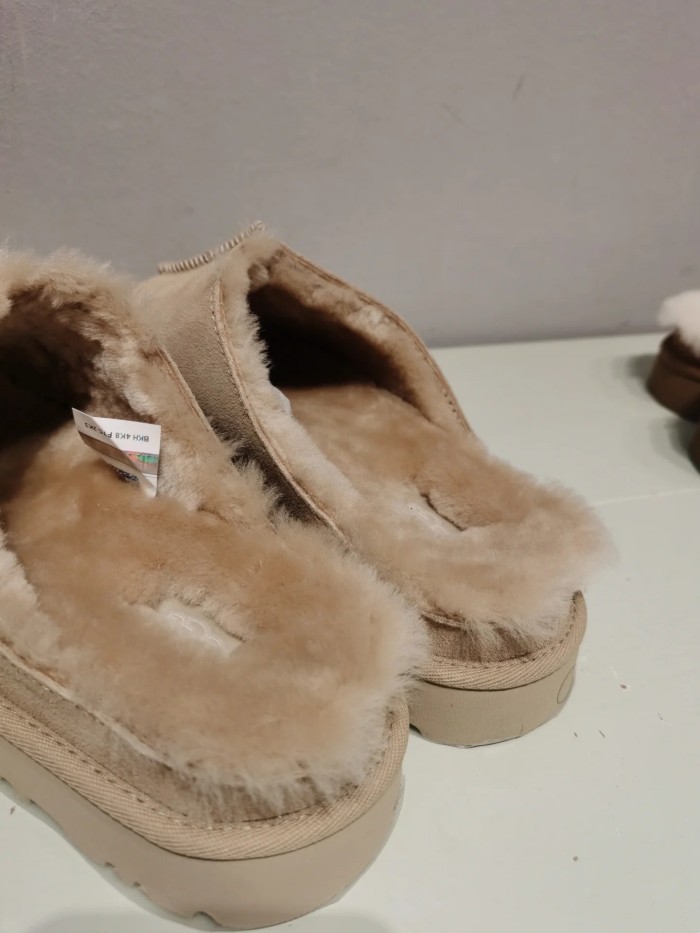 UGG shoes 053 HL091