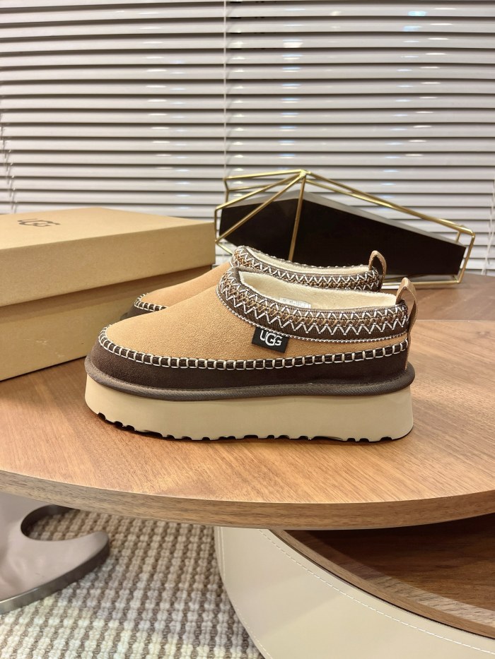 UGG shoes 065 HL091