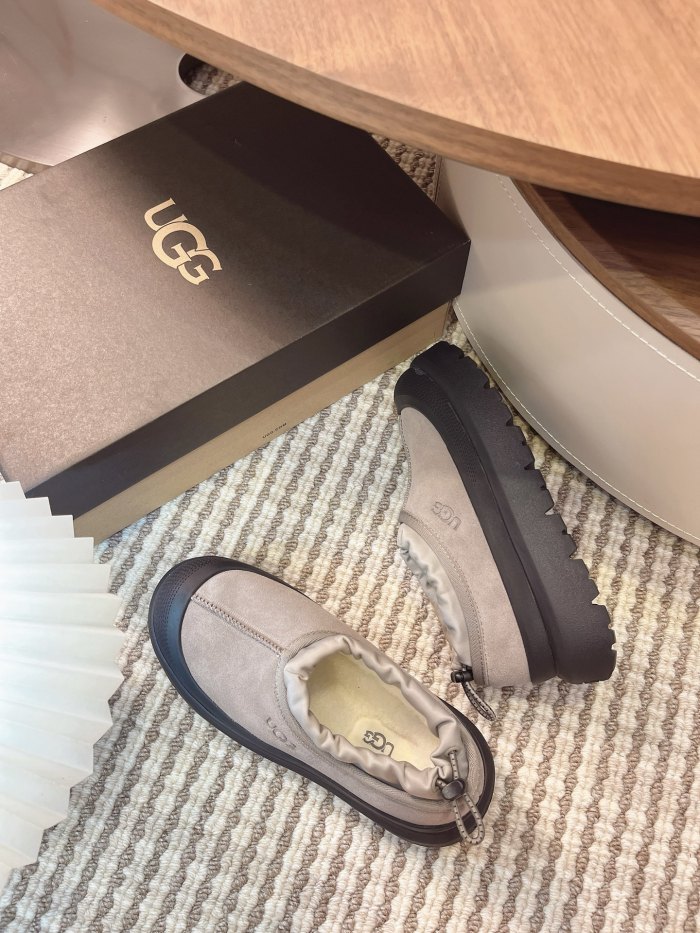 UGG shoes 070 HL022