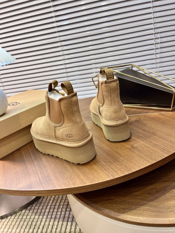 UGG shoes 071 HL022