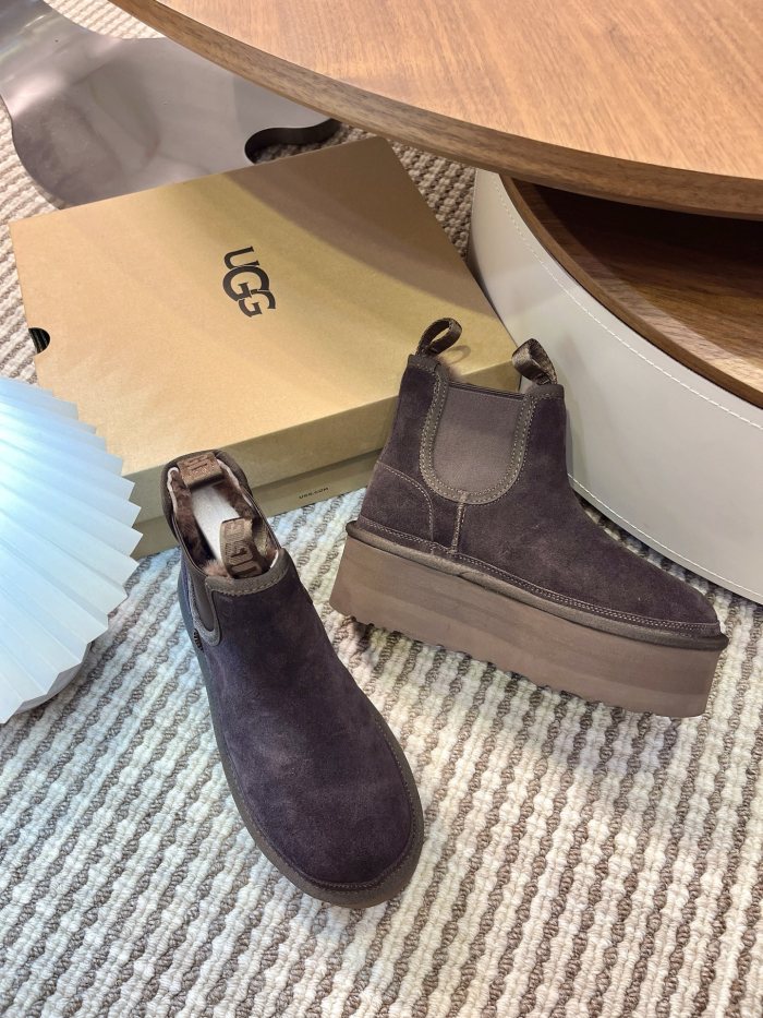 UGG shoes 071 HL022