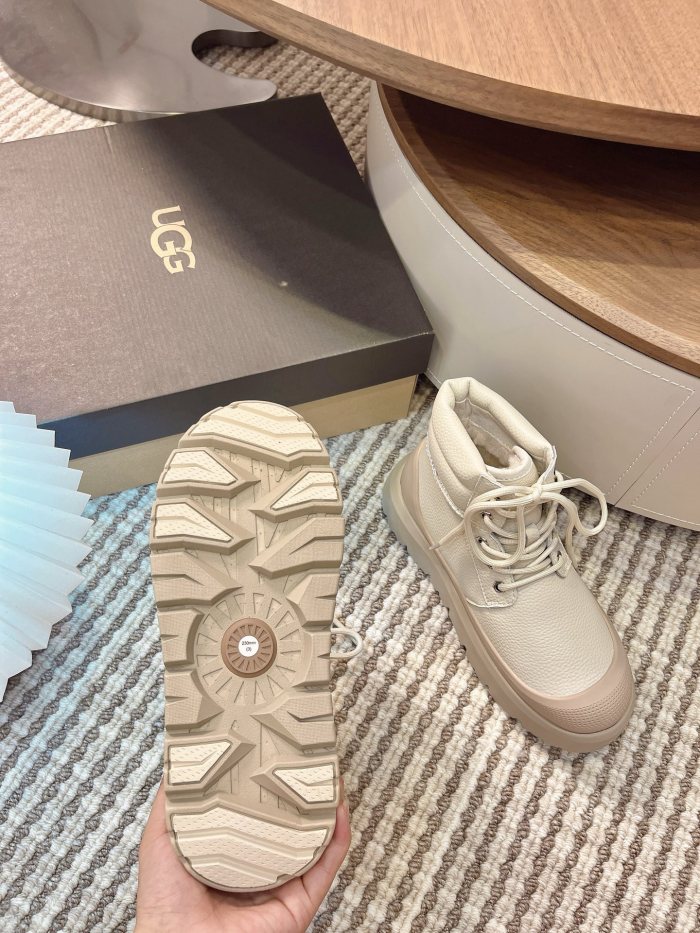UGG shoes 067 HL042