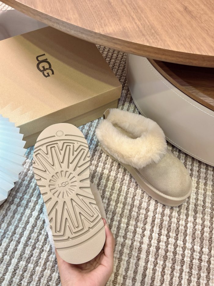 UGG shoes 061 HL091