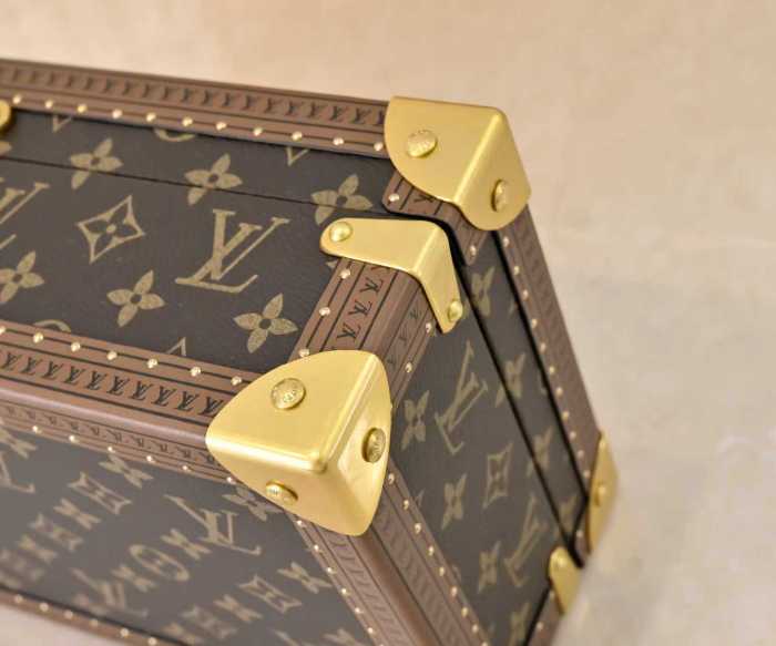 LV Coffret 8 Watch Box M4700B XX074 34cm