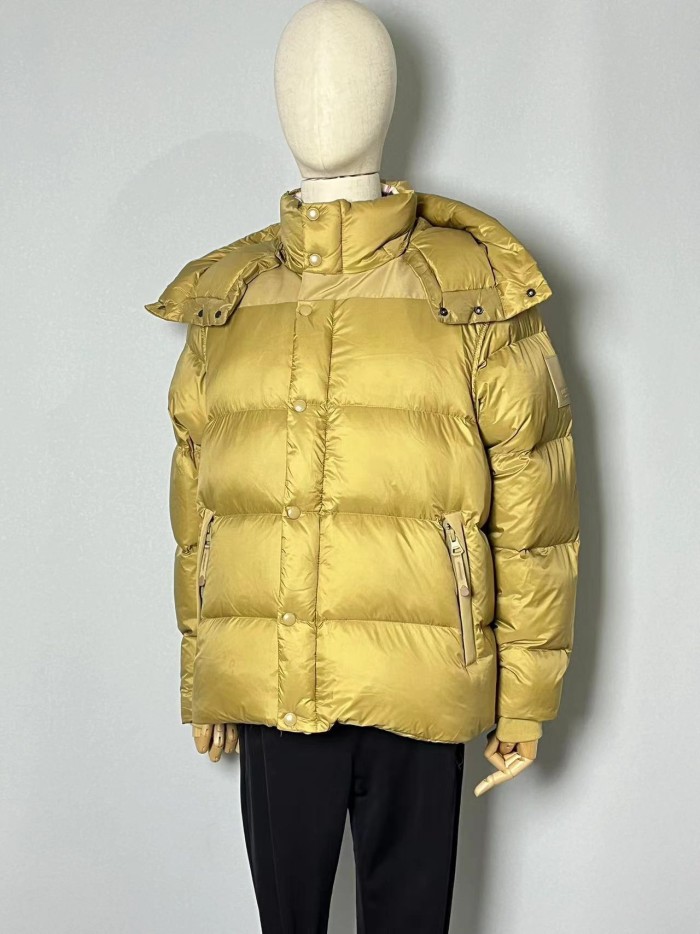 Burberry Down Jacket 002