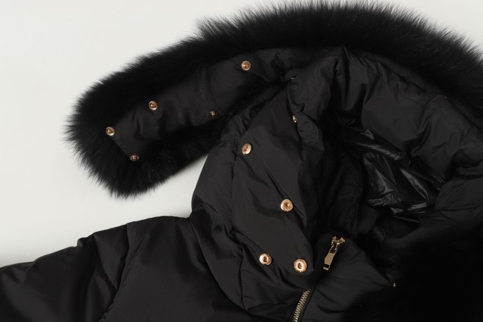 Moncler Down Jacket 008