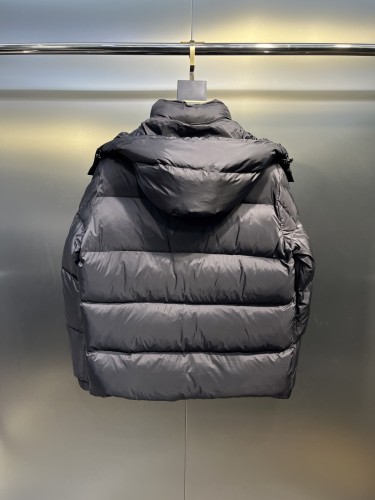 Moncler Down Jacket 013