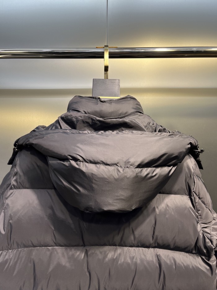 Moncler Down Jacket 013