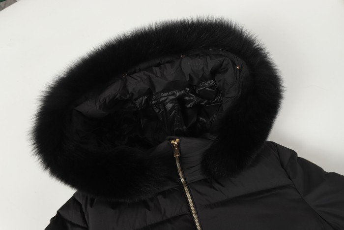 Moncler Down Jacket 008