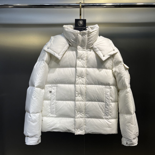 Moncler Down Jacket 010