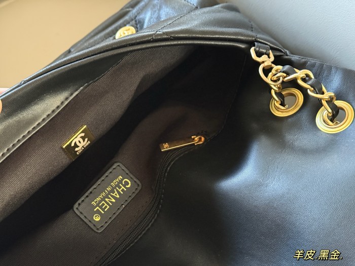 Chanel 25K Hobo Bag 065 DB092 32cm