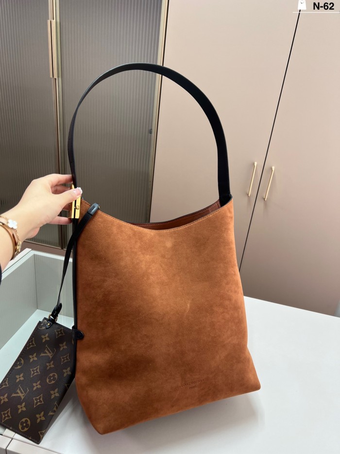 LV Low Key Hobo Bag 183 DB081 35cm