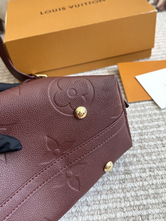 LV Carryall Bag 176 DB012 29cm