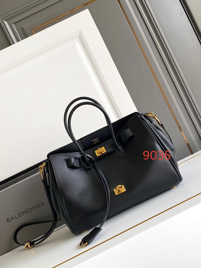 Balenciaga 𝐁𝐞𝐥 𝐀𝐢𝐫 Bag 9036 LM053 30cm