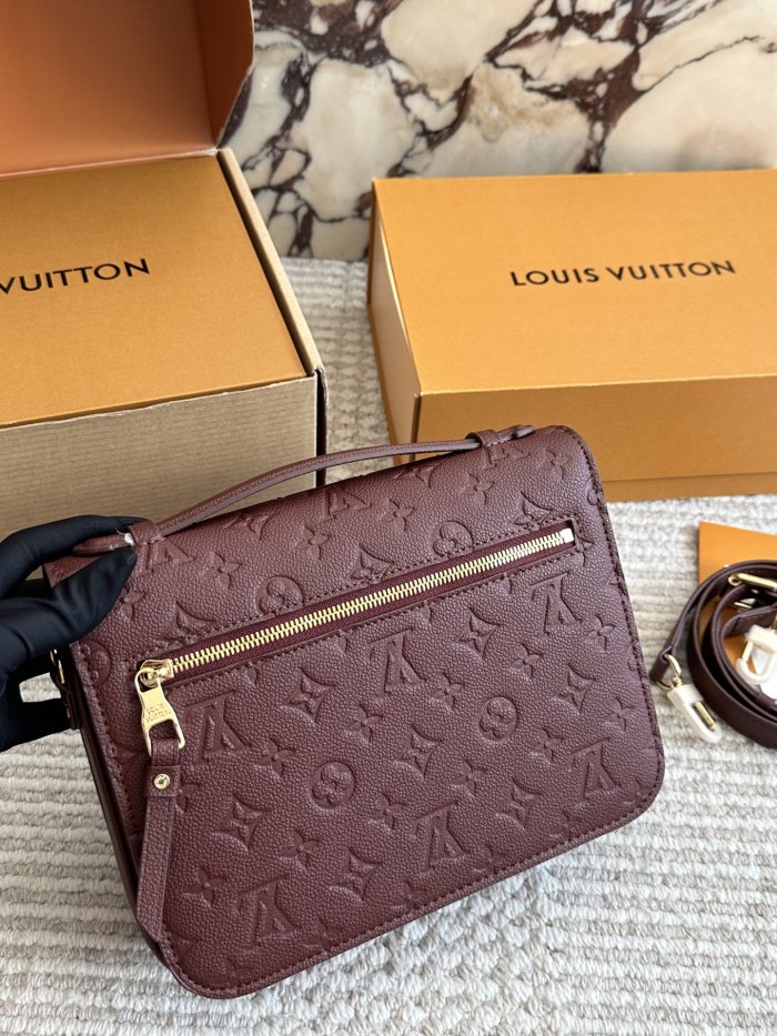 LV Pochette Métis Bag 175 DB032 25cm