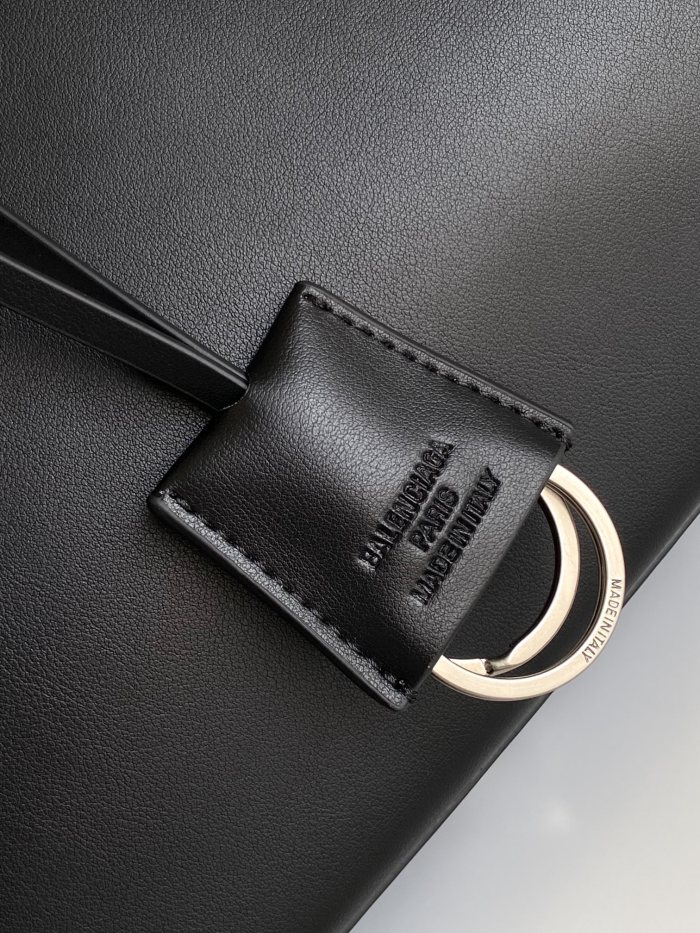 Balenciaga 𝐁𝐞𝐥 𝐀𝐢𝐫 Bag 9036 LM053 30cm