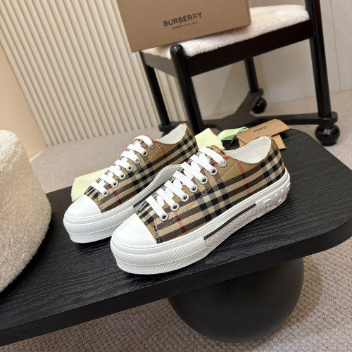 Burberry Casual shoes 005 HL052