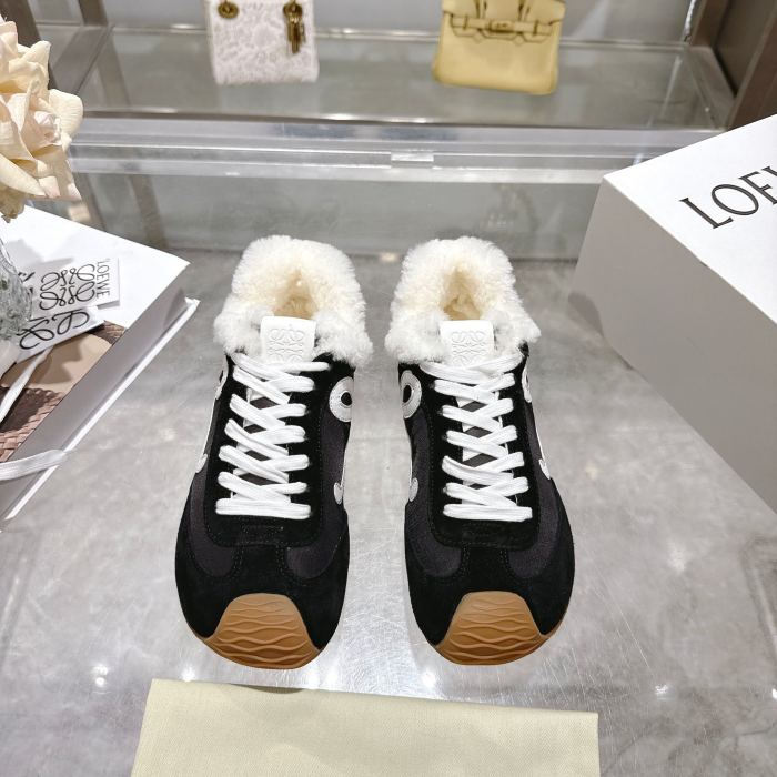 Loewe Casual shoes 007 HL052