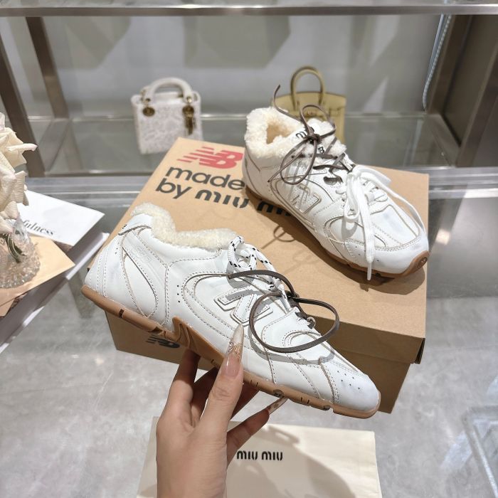 Miu Miu Casual shoes 011 HL072