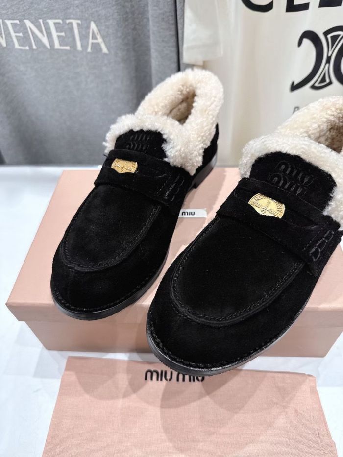 Miu Miu Casual shoes 010 HL082