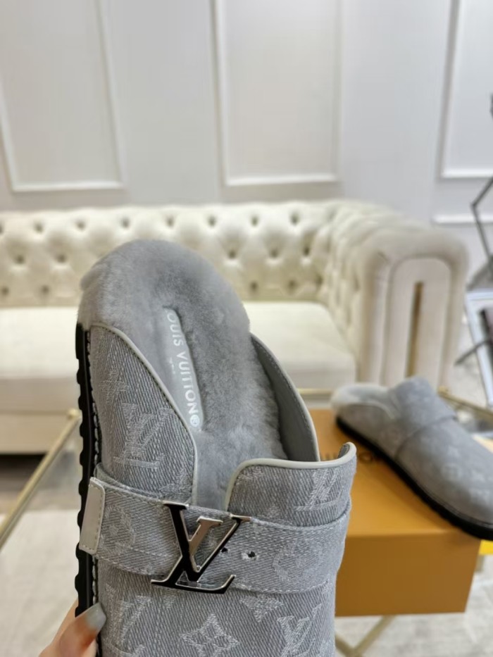 LV shoes 029 HL562