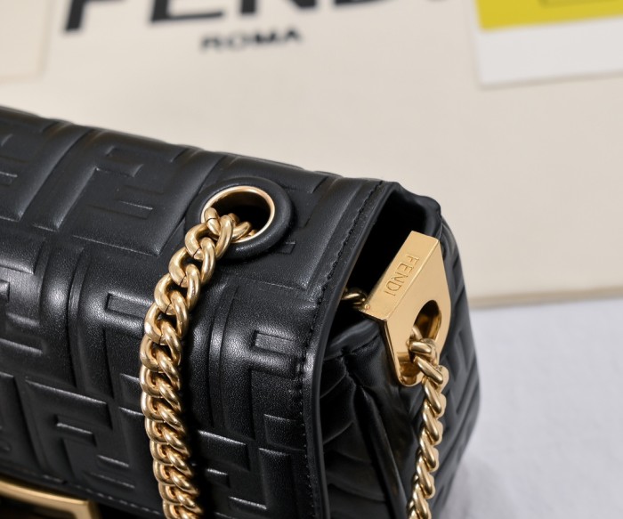 Fendi Baguette Bag 6607 LM081 24cm