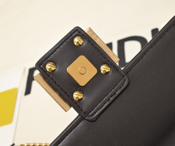 Fendi Baguette Bag 6607 LM081 24cm