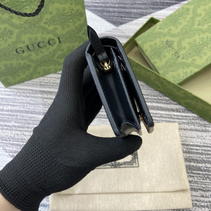 Gucci Emblem Wallet 820692 LM032 11cm