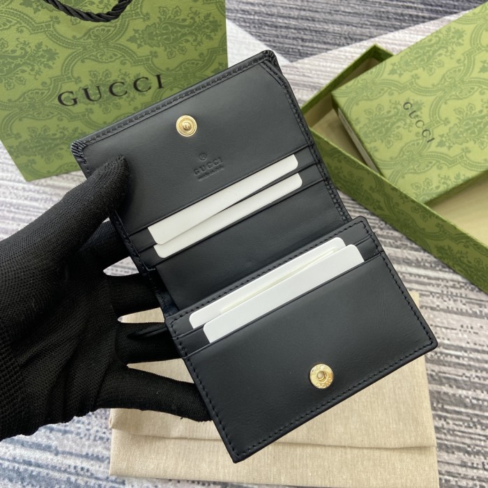 Gucci Emblem Wallet 820692 LM032 11cm