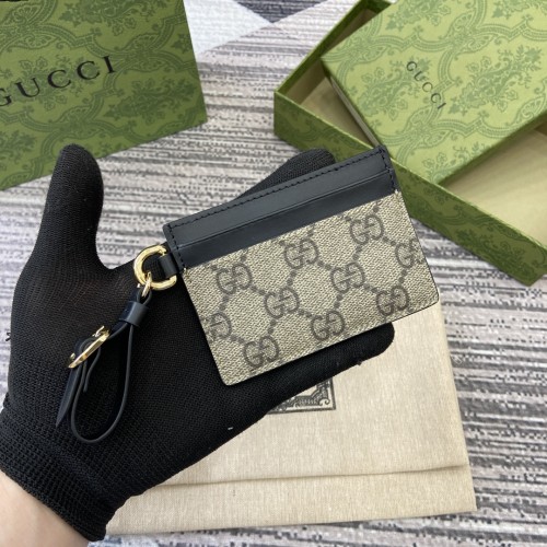 Gucci Emblem Wallet 819121 LM061 10cm