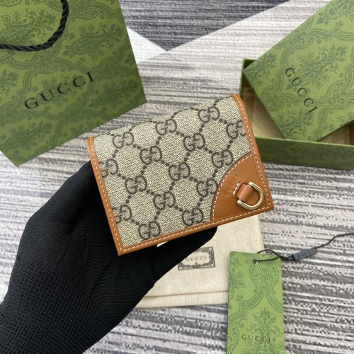 Gucci Emblem Wallet 820692 LM032 11cm