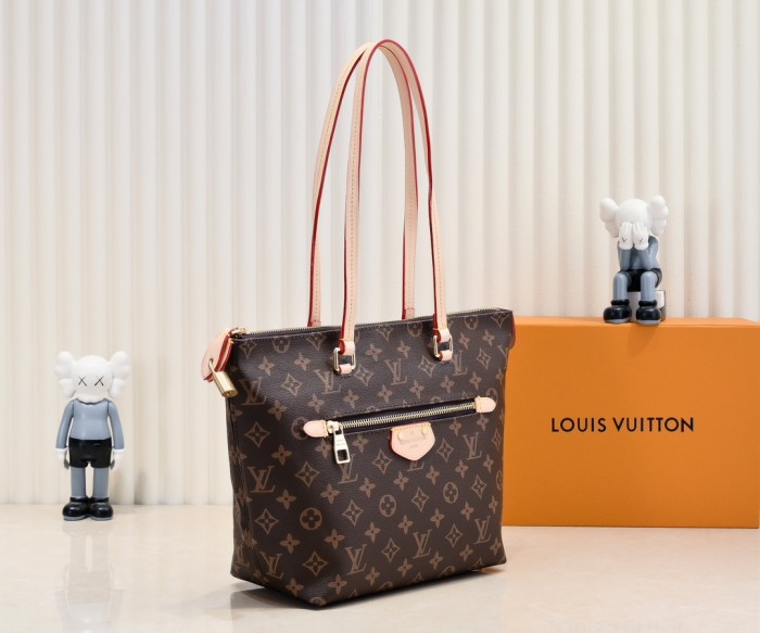 LV Shoulder Bag M42267 XX061071 35-41cm