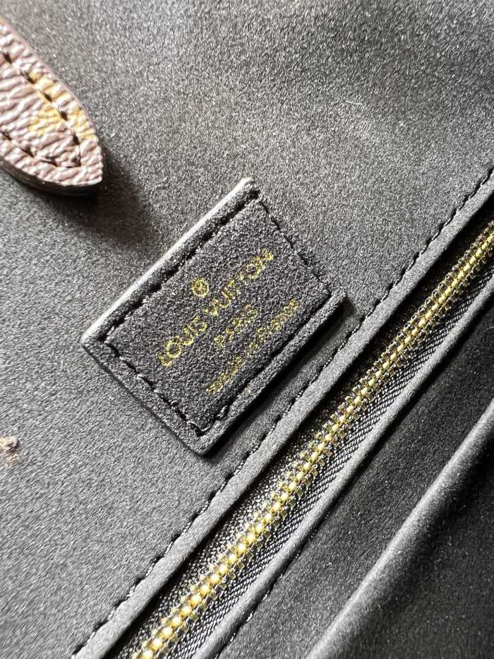 LV OnTheGo Tote M45039 XX071 32cm
