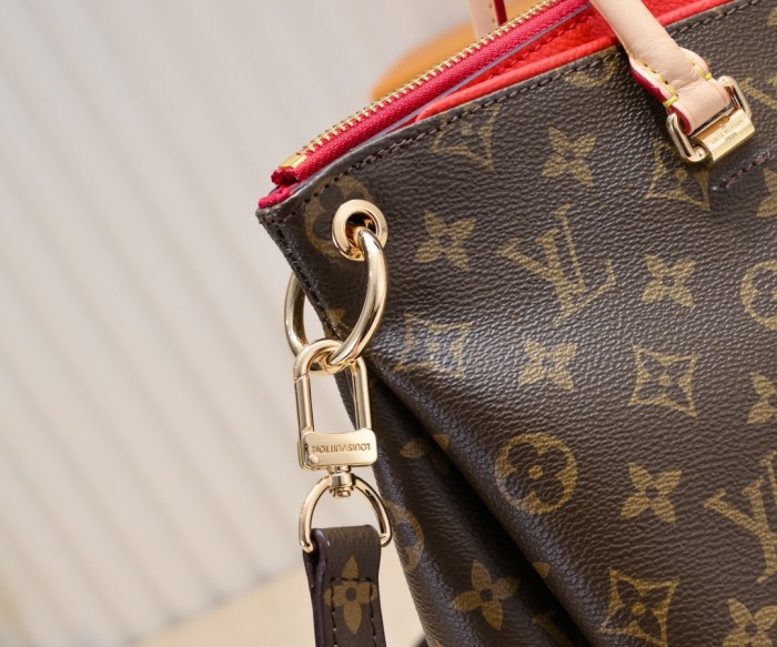 LV Pallas Bag M40906 XX071 34cm