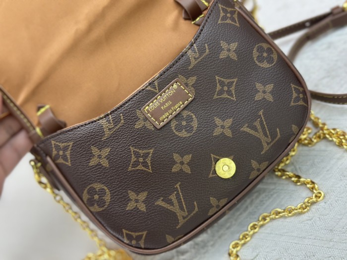 LV Duo BB Bag M26592 XX071 19cm