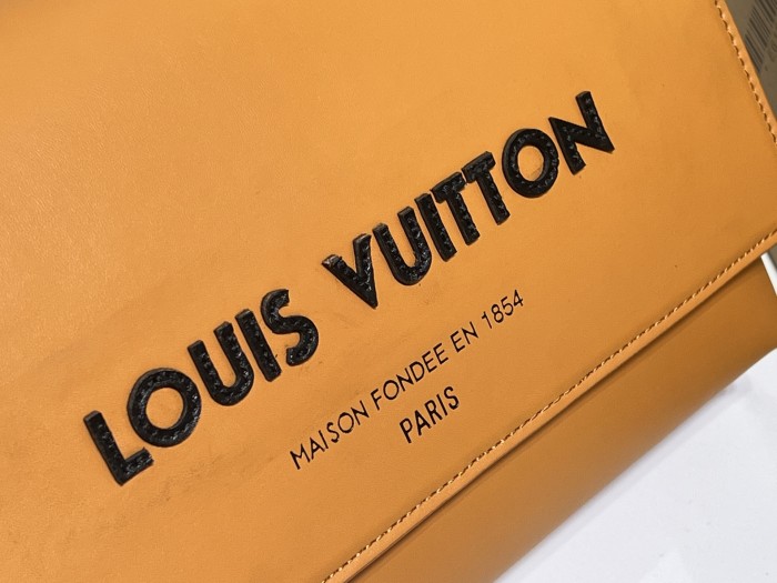 LV Pochette Metis Bag M46018 XX041 25cm