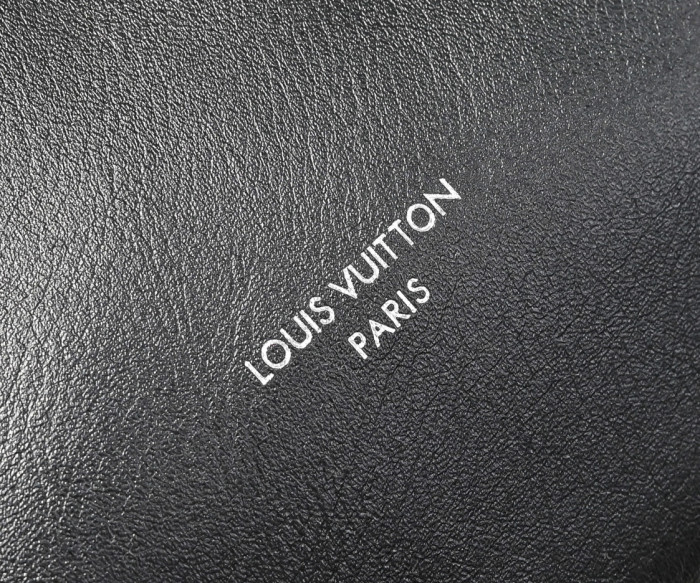 LV Off Duty Vibe Backpack M25522 XX061 25cm