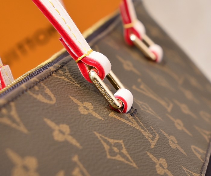 LV Shoulder Bag M42267 XX061071 35-41cm